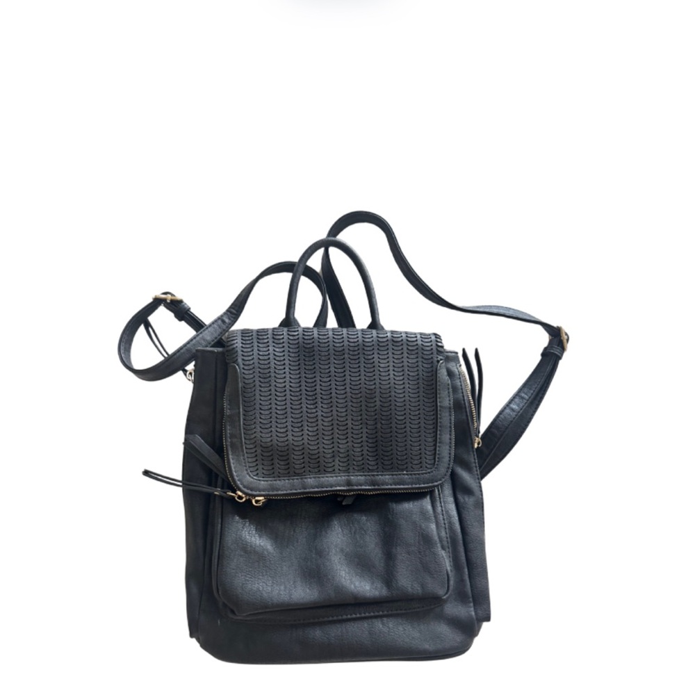 Chic Black Textured Backpack - image 1
